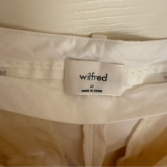 Aritzia Effortless Pants - Picture 5 of 6